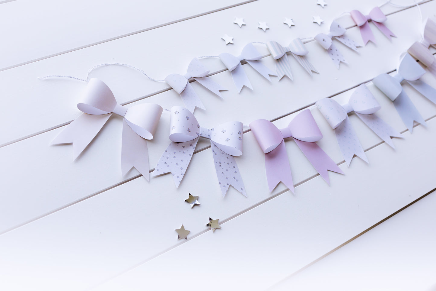Paper Bow Garland - Standard